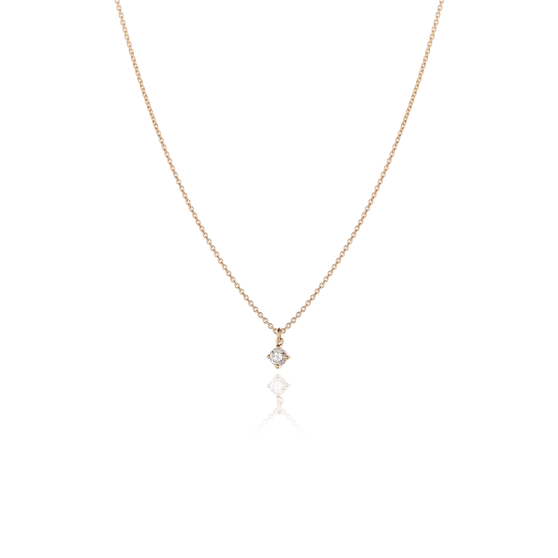 Front view necklace SOUL with white diamond in yellow gold