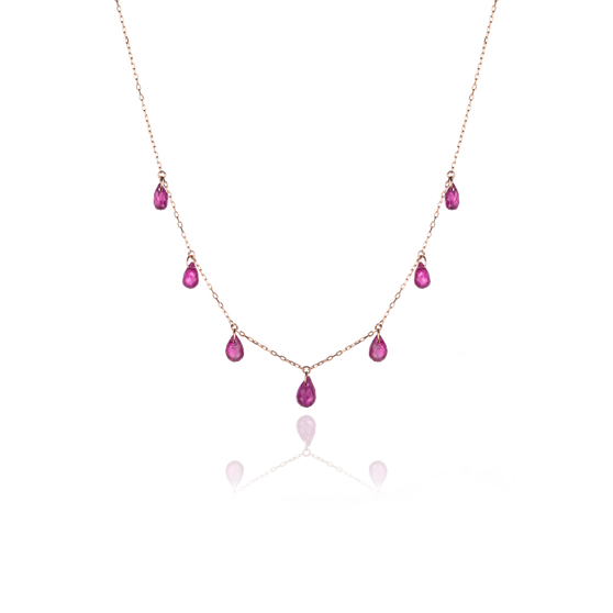 Halskette mit 7 Rubinen