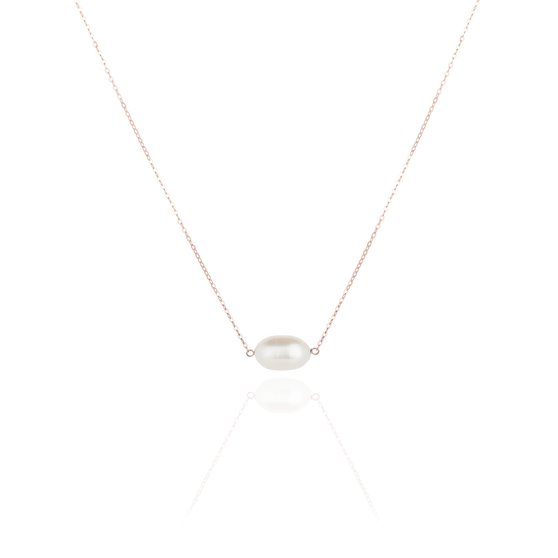 Necklace Hana in rose gold with big oval pearl front view
