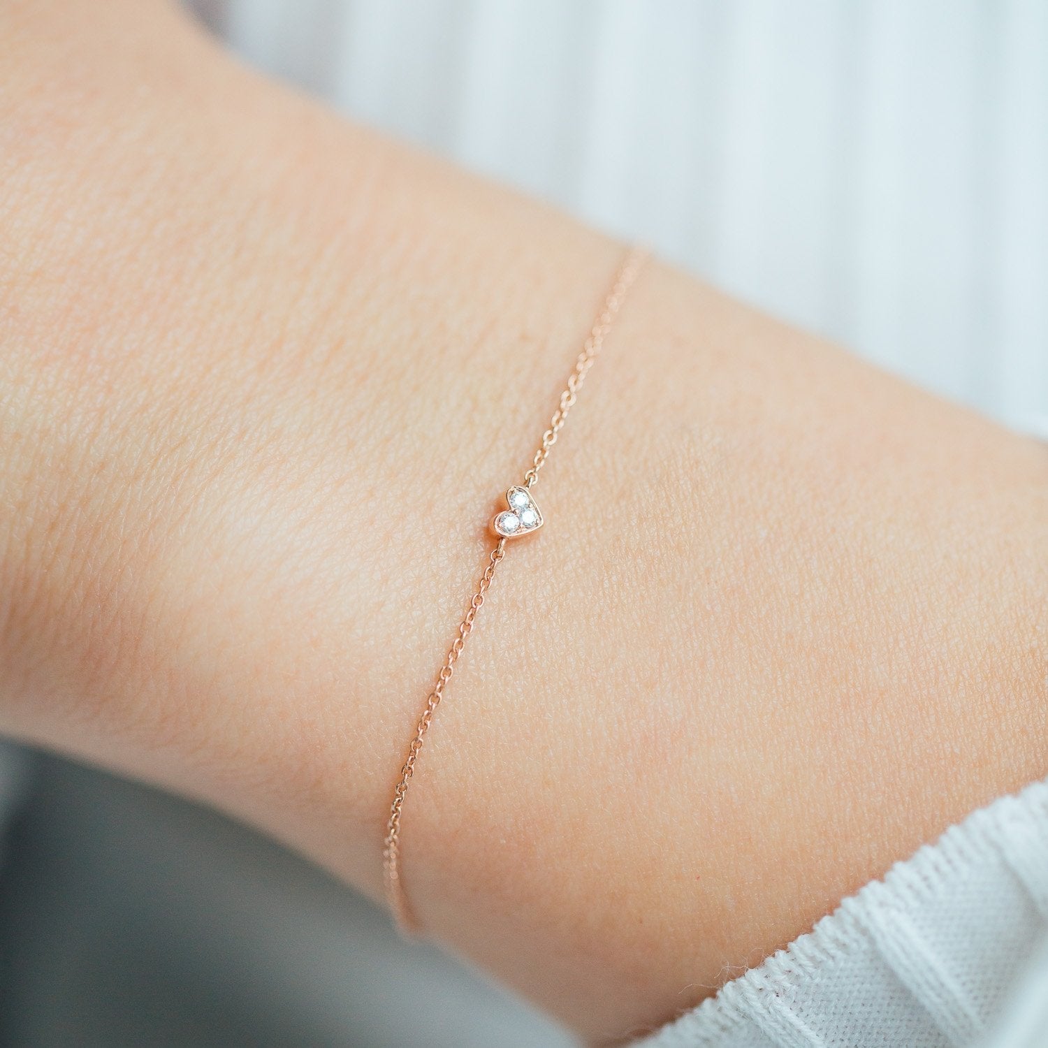 Dainty Rose Gold Bracelet, Delicate Star Bracelet, Stackable Bracelets –  AMYO Jewelry